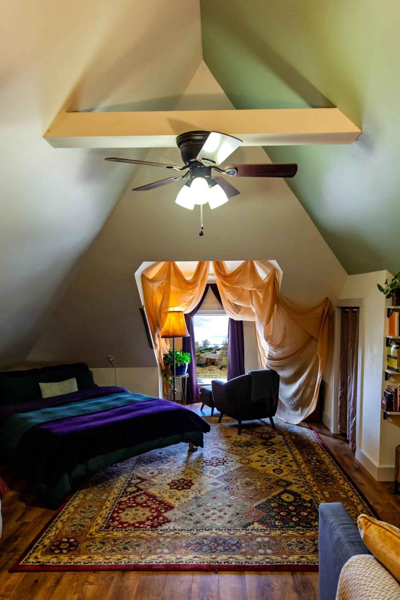 Centrally Located With Lake Views Burlington Exterior foto